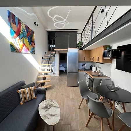 City Center Loft With Private Parking Kavala Exteriör bild