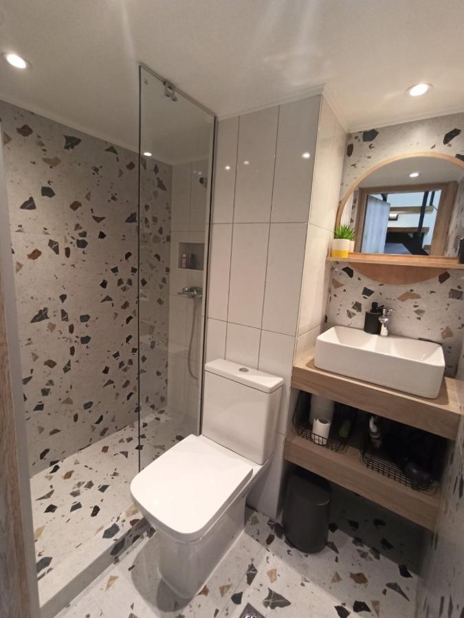 City Center Loft With Private Parking Kavala Exteriör bild