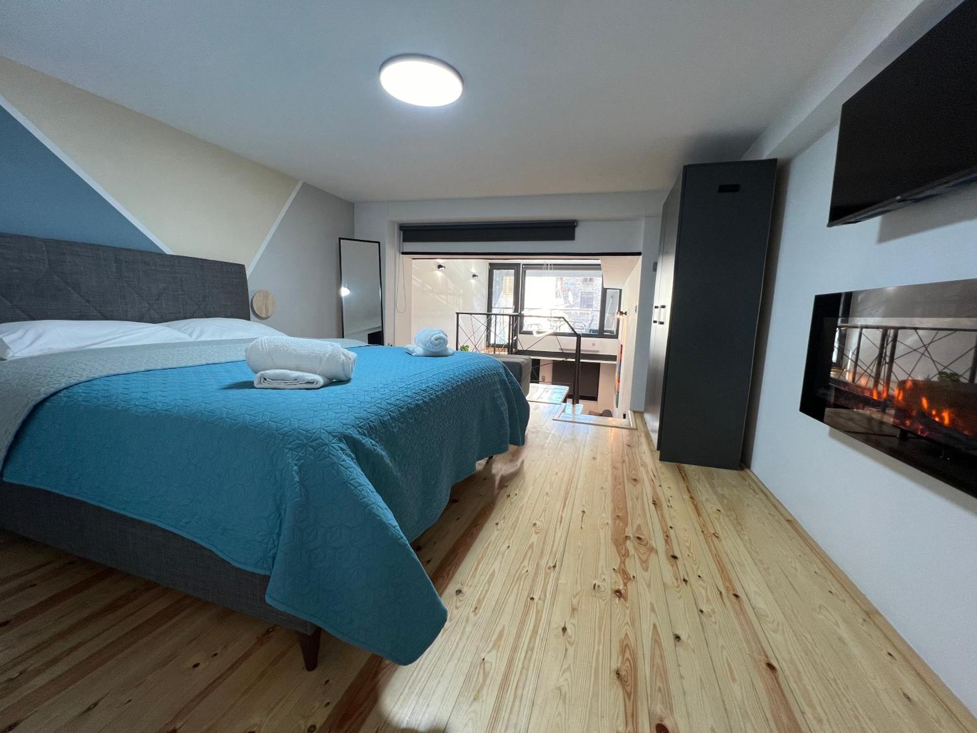 City Center Loft With Private Parking Kavala Exteriör bild