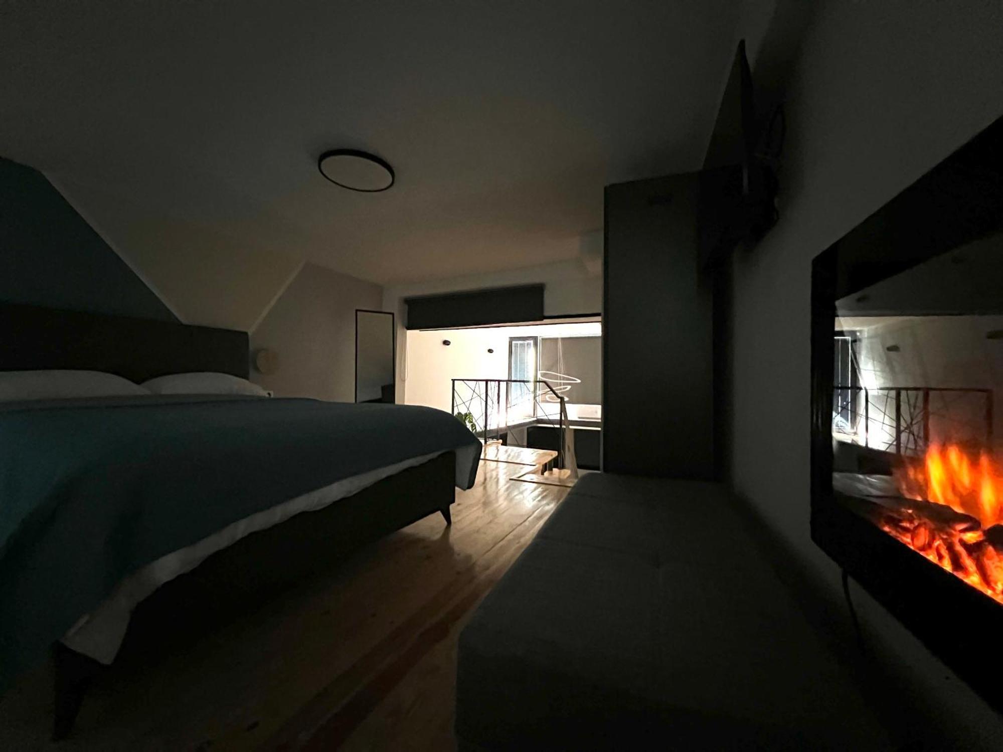 City Center Loft With Private Parking Kavala Exteriör bild
